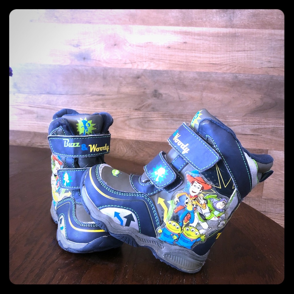 Disney Toystory Buzzlightyear & Woody Winter boots